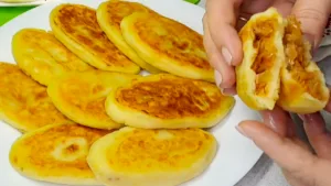 Картопляні зрази з квашеною капустою — простий і надійний рецепт, який завжди виходить