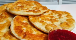 На воді, без яєць! Бабуся навчила готувати “дивовижні” коржики