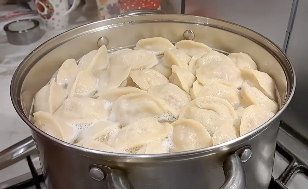 Домашні пельмені