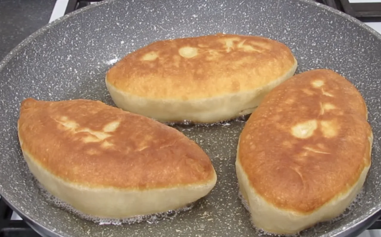 Смажені пиріжки з картоплею