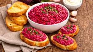 Їмо просто ложками! Пісна “Бурякова” намазка — легка, яскрава, поживна, бюджетна
