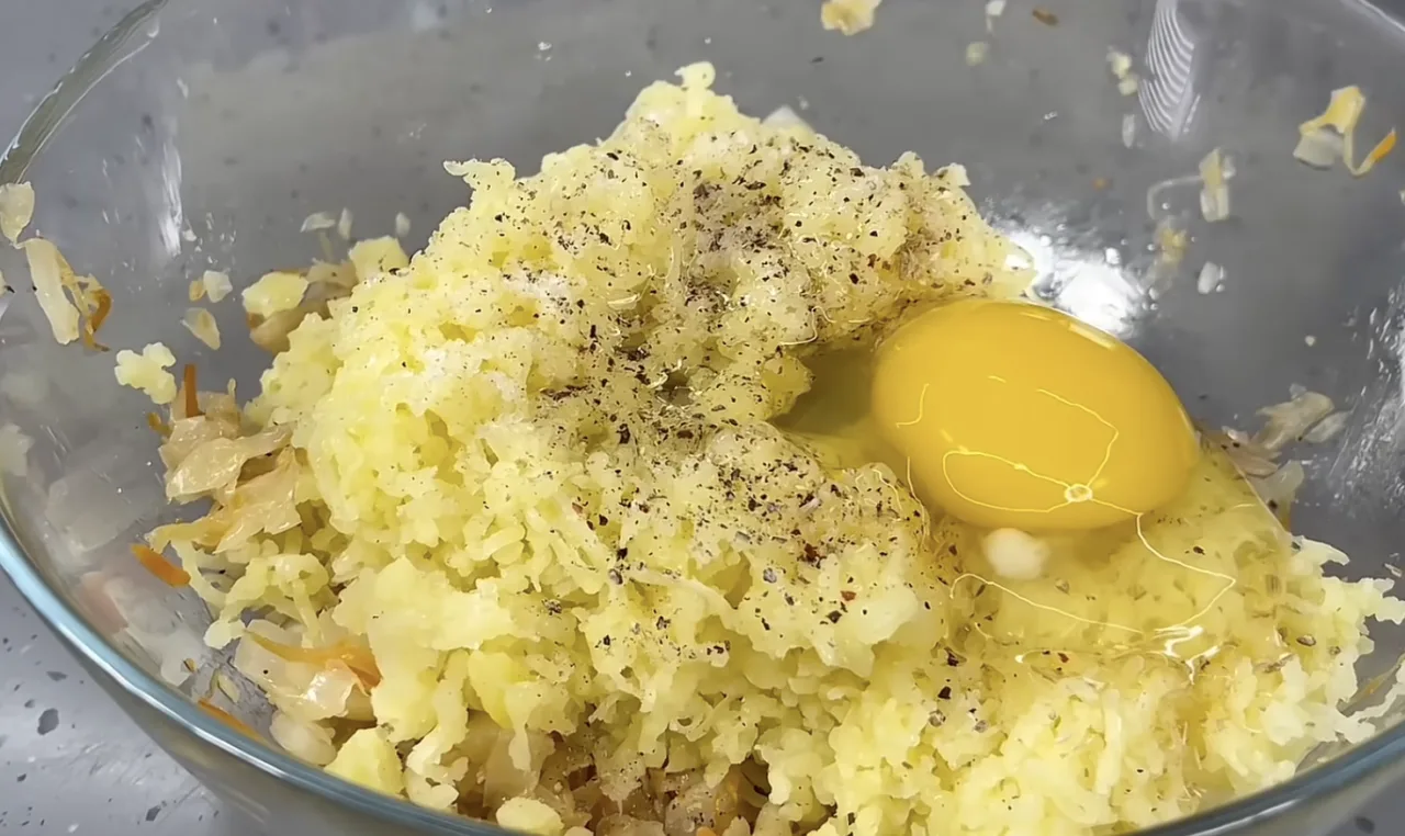 Беру картоплю та квашену капусту! Готую на обід по 20 штук замість звичних котлет!