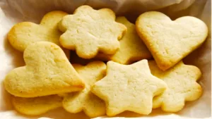 Без яєць, молока, сметани та масла! Смачне пісочне печиво: крихке та ніжне (ідеально для посту!)