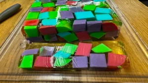 Торт 3D желе «Бите скло» — покроковий рецепт з фото