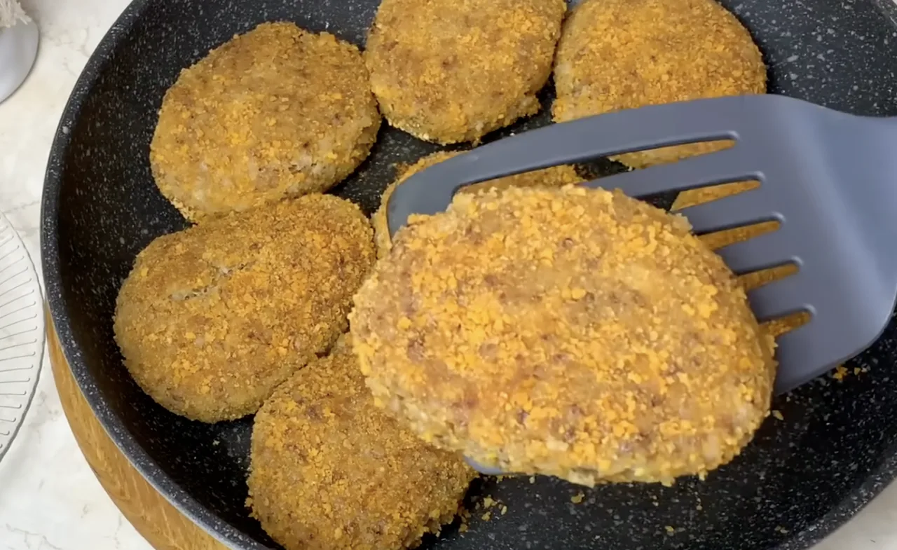 Беру гречку і 2 яйця — "Бюджетна" смачна і швидка вечеря для всієї родини