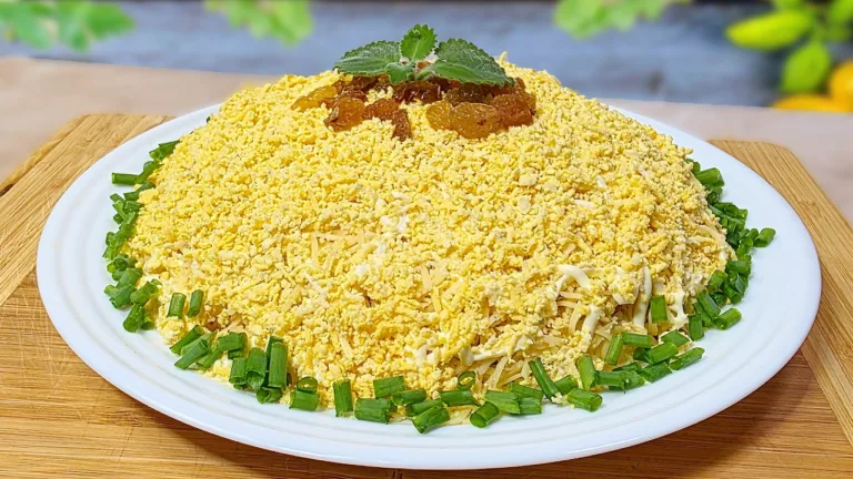 Салат на Великдень “Писанка” — родзинка святкового столу, який з року в рік збирає всі компліменти