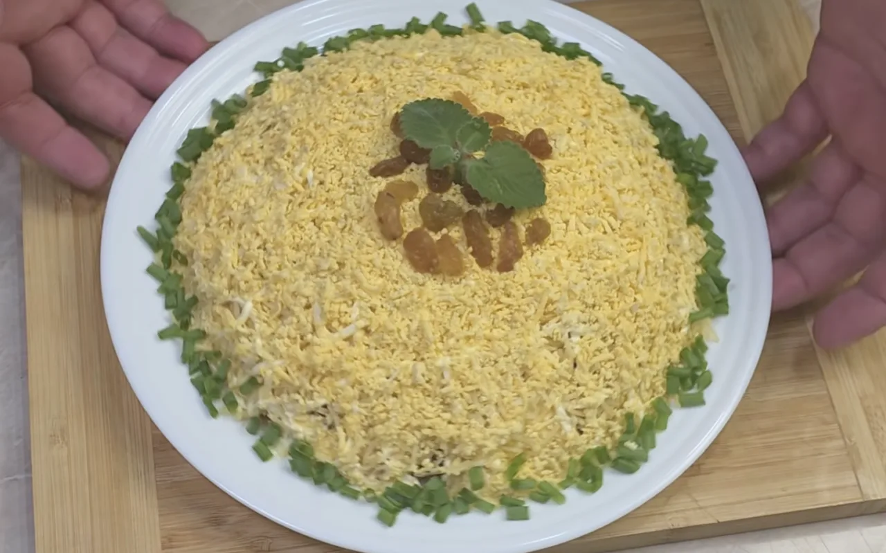 Салат на Великдень “Писанка” — родзинка святкового столу, який з року в рік збирає всі компліменти