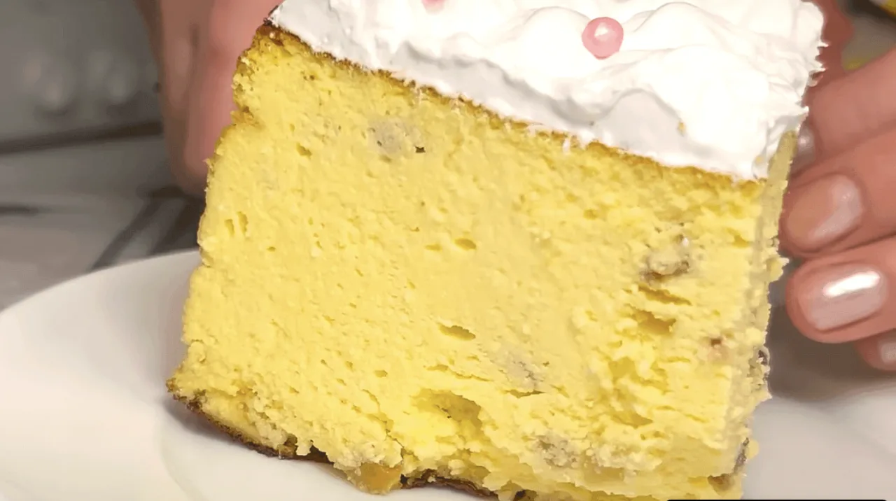 1 кг сиру і 300 г манки — це справжній “Хіт”! Моя сирна паска — висока, пухка і неймовірно ніжна