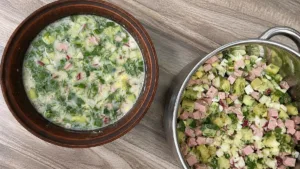 Більше не експериментую! Популярна окрошка на квасі — всі сусіди готують за моїм рецептом