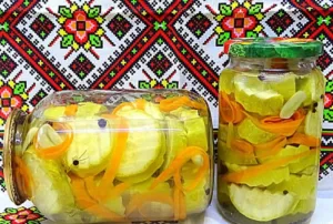 Усі господині вихваляють цей рецепт! Кабачки “по-польськи” на зиму — тепер мариную тільки так!